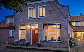Hotel De Waal